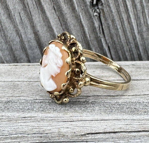 Vintage 10k Gold Shell Cameo Ring Women’s Profile Estate Cameo Ring