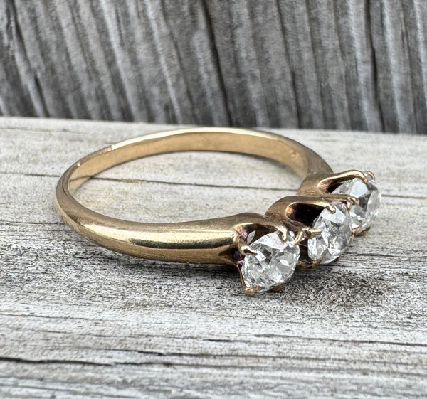 Estate 10K Gold Old Mine Cut Diamond Ring Antique Victorian Style Ring